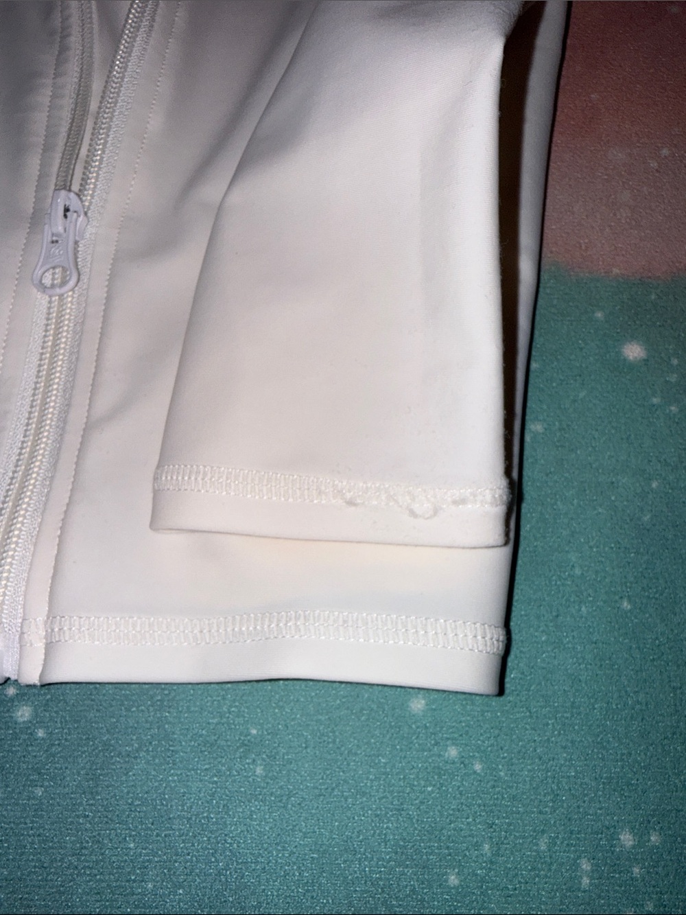 White Zip-Up Rash Guard Jacket 3t - Picture 5 of 7